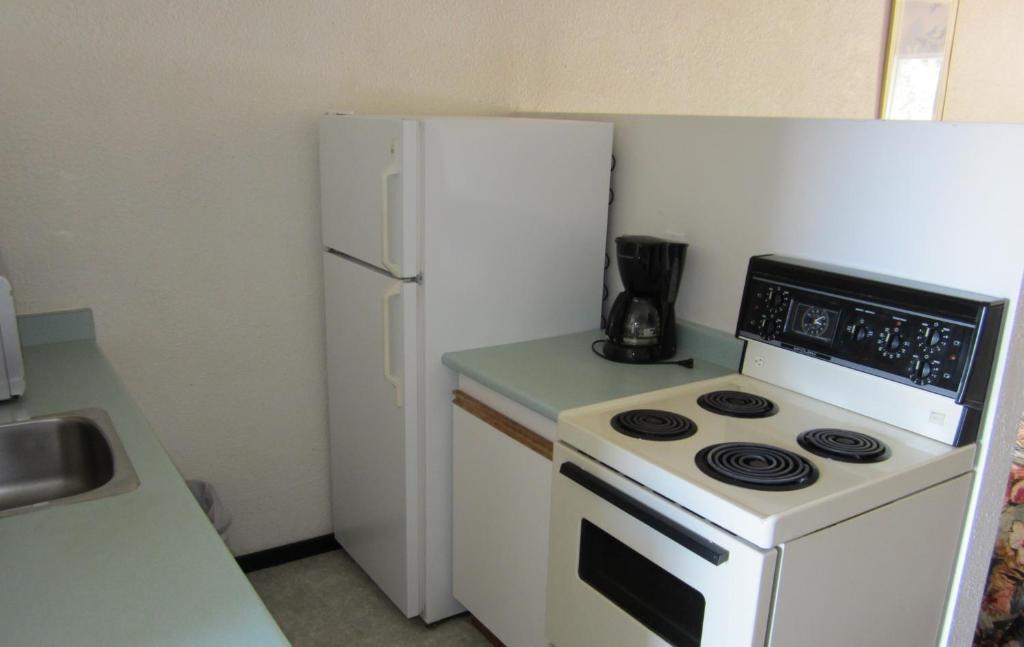 Brothers Inn Motel Prince George Quarto foto